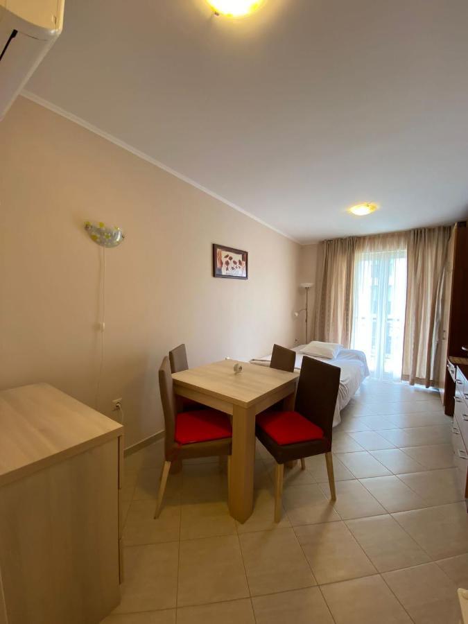 Dawn Park Deluxe Lejlighedshotel Sunny Beach Eksteriør billede
