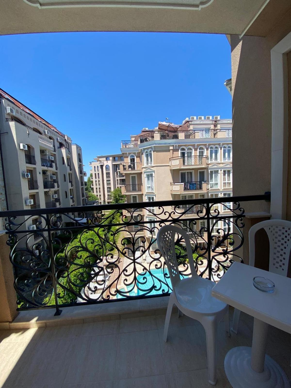 Dawn Park Deluxe Lejlighedshotel Sunny Beach Eksteriør billede